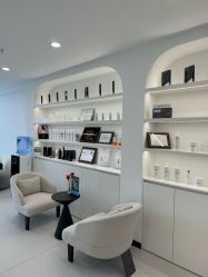 -JNK皮肤管理中心