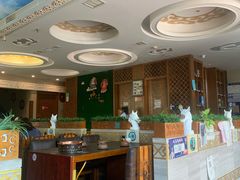 大堂-诺敏塔拉奶茶-布里亚特包子-手把肉(锦都会店)