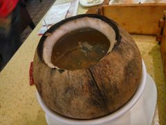 原只椰子虫草花煲老鸡-喜鹊茶点.啫煲(车陂店)