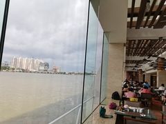 -白天鹅宾馆·流浮阁咖啡厅