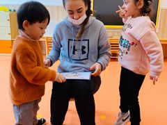 -小门牙好性格托育(北外滩中心)