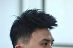 -发饰美男士增发补发假发定制店