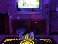 -皇家派对KTV(大润发店)