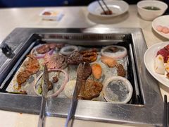 -爱客得牛排海鲜烤肉·火锅自助(春熙路黑金好店)