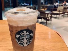 大溪地绵云冷萃-星巴克(广州番禺钻汇广场分店)