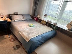 -东方体育中心(地铁站)