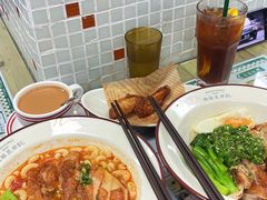-兴华里茶记(禅城同济首店)