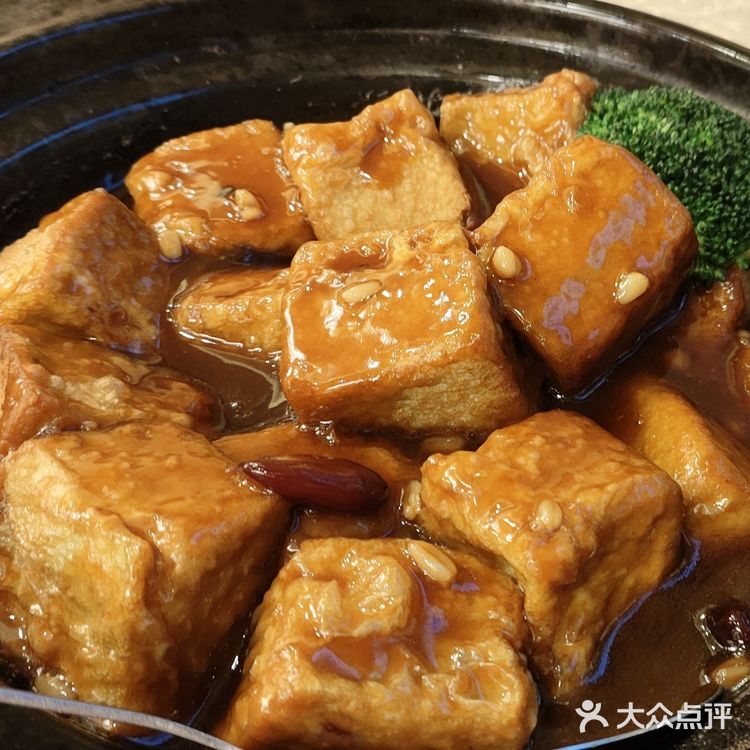 龙洞附近的一家宝藏粤菜酒家