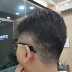 -首脑美发沙龙