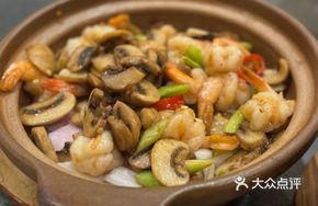 Mushroom Shrimp Asparagus Stew