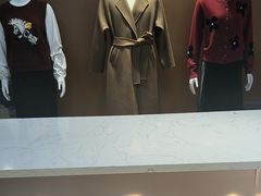 -莱靓奢侈品洗护改衣店(新世界百货崇文店)