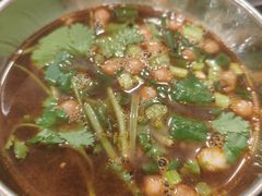-鸿顺老铁锅美蛙鱼府(解放碑店)