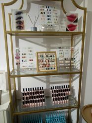 -Yolee雅妮容颜定制美睫·美甲