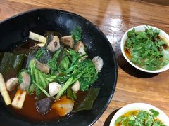 -万记麻辣烫国展总店