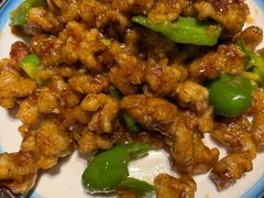 -靠山屯东北农家菜(八龙桥雅苑店)