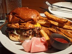 -MAGPIE喜鹊派餐厅(华侨城店)