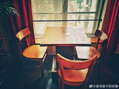 -雕刻时光咖啡馆(师大路店)