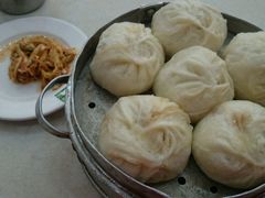 -胡成记口蘑龙眼包子(盐道街店)