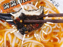 -黑白电视长沙小吃(美林M·LIVE天地东座店)