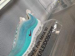 -NIKE品牌体验店(南京东路店)