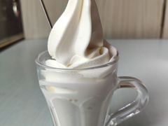 -古老冰山特色冰淇淋店(艾提尕尔店)