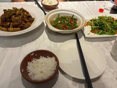 -鄱阳湖·江西小炒·瓦罐煨汤(五道口店)