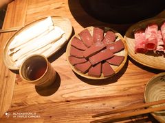 -白乐天毛肚火锅馆(解放碑店)