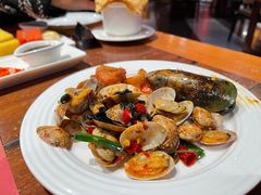 -四海一家自助餐(益田假日广场店)