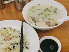 -三两春肚肺汤(崂山路店)