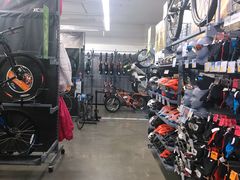 -迪卡侬(西华店)