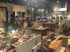 -诚品(信义店)