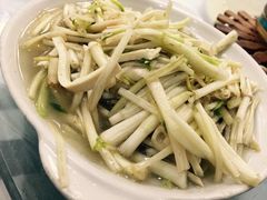 -天乐农家鱼头王(天目湖店)