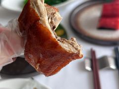 脆皮多汁乳鸽-悦景酒家(罗湖店)