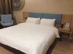 -如家酒店·neo(长沙步行街黄兴广场地铁站店)