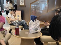 -霸王茶姬(上海恒基名人店)