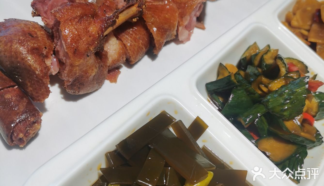 不紧需要扫码，还需要登记，还有脆豆腐，也是每次必点