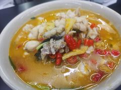 野山椒煨牛蛙-潇湘阁(三里屯SOHO店)