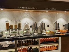 -西安钟楼北大街希尔顿欢朋酒店