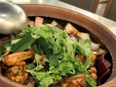 -胡须佬鸡煲四季火锅店(石厦西村直营店)