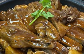 Shunde Soy Sauce Glazed Goose