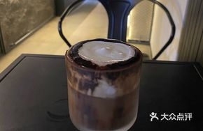 Tiramisu Snow Mountain