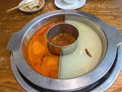 鸳鸯锅底-佬土鹅肠火锅(解放路店)