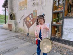 -田园东方蜜桃村的田野营地