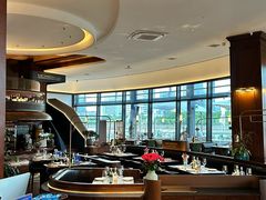 -MONICH牛排融合餐厅(和义大道购物中心店)