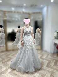 -予白婚纱礼服馆