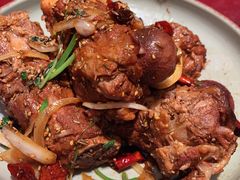 -95号酱骨·一块豆腐(展春园西路店)