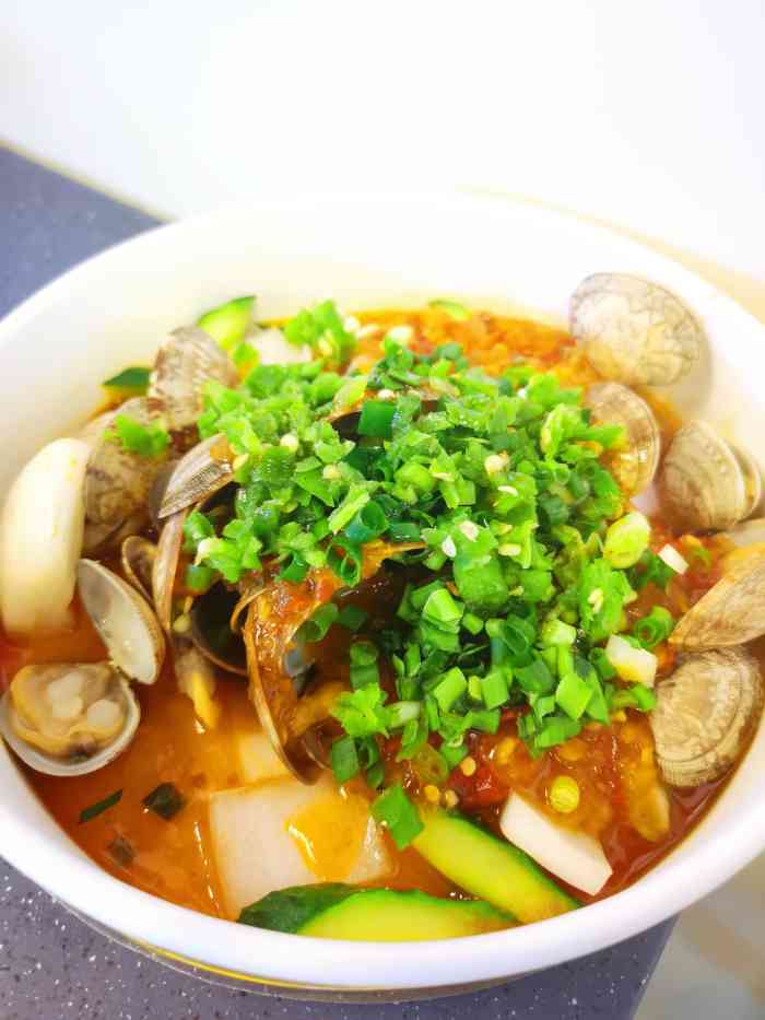 打分 花甲干干净净,口味也挺好的,对最后浇下去的那一瓢热油接受无能