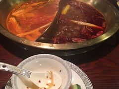 -重庆爽翻天老火锅(临平万达广场店)