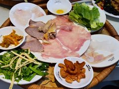 -桥香园云南过桥米线(金马碧鸡店)