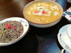 -舌尖上的食缘花园主题餐厅